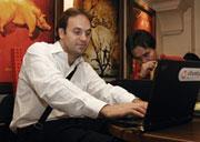 ���J�D��S�U���]Mark Shuttleworth�^