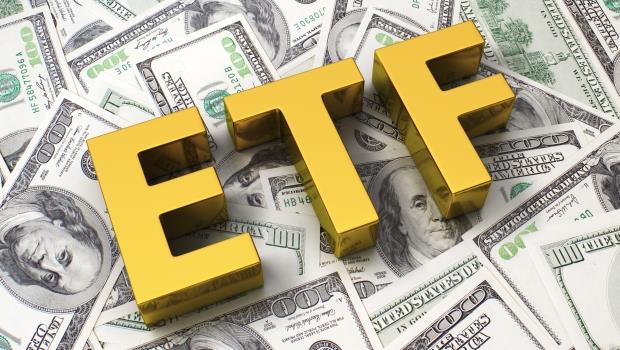 數字證明：懂得用ETF投資的家庭，年收入和總資產都比較高