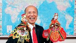 他讓百萬巴黎人瘋「MIT」的敲門學