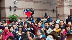 每3人就有1個沒去投票...選舉過後，我們該靜下來思考：那沉默的650萬人，到底在想什麼？