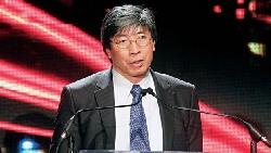 美國華裔首富　挑戰抗癌新療法