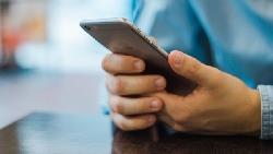 4個字典App推薦》跟老外聊天怕有不懂的俚語？推薦手機必裝這個App