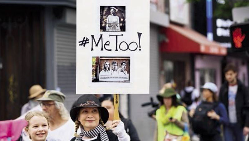 #MeToo運動滿2年,顯著改變是,受害人變得勇敢、有自信,發起人也認為:「距離改變文化還很遠,但改變正在發生」。 #MeToo運動滿2年,顯著改變是,受害人變得勇敢、有自信,發起人也認為:「距離改變文化還很遠,但改變正在發生」。