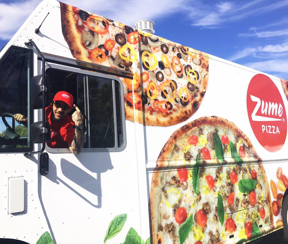 Zume Pizza最為人知的服務就是他們的移動機器人廚房The Zume Truck。