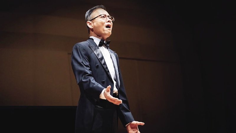 退休前郭宗銘就辦過演唱會、出DVD。 退休前郭宗銘就辦過演唱會、出DVD。
