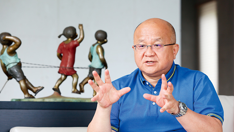 敏實創辦人秦榮華認為,在這波短暫休克期後,很多企業若資金鏈出事或消費信心不見了,才是考驗企業續命的關鍵。 敏實創辦人秦榮華認為,在這波短暫休克期後,很多企業若資金鏈出事或消費信心不見了,才是考驗企業續命的關鍵。