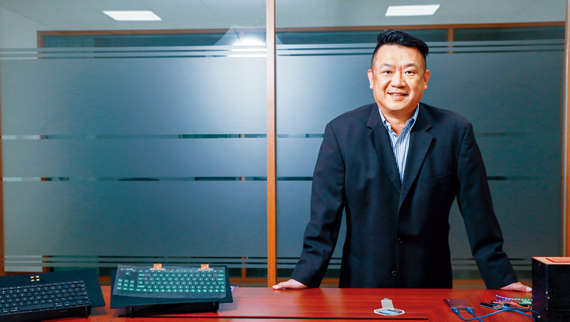 科嘉創辦人:林崇平 科嘉創辦人:林崇平