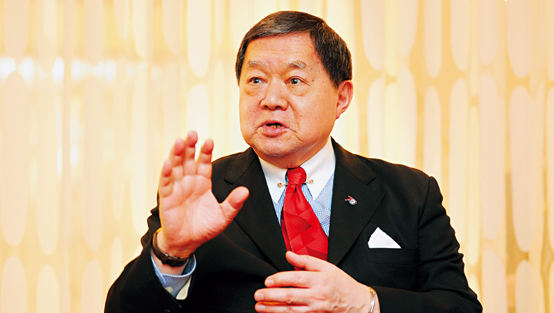 遠傳董事長:徐旭東 遠傳董事長:徐旭東
