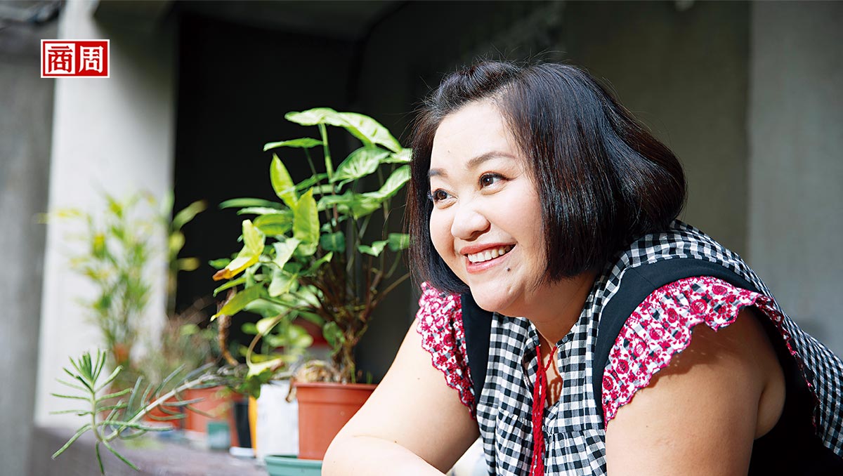 20年綠葉熬成國民婆婆！　鍾欣凌與喜劇人生的和解