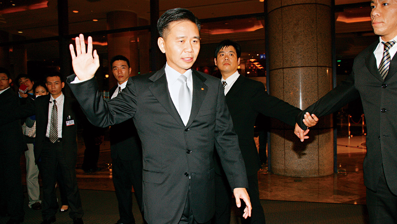 美國官司取得重大勝利後,王文祥說自己是真正吃過苦的人,有資格負責龐大的台塑集團。 美國官司取得重大勝利後,王文祥說自己是真正吃過苦的人,有資格負責龐大的台塑集團。