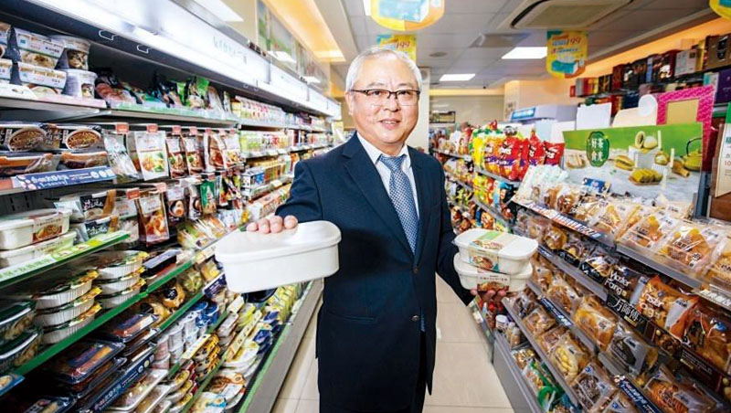 全家董事長葉榮廷,已接近1年不曾接受財經媒體專訪,他一談起ESG滔滔不絕,強調未來還會「繼續加大力道」 全家董事長葉榮廷,已接近1年不曾接受財經媒體專訪,他一談起ESG滔滔不絕,強調未來還會「繼續加大力道」