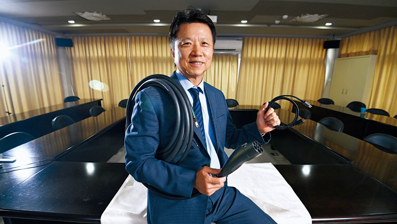 鴻碩董事長張利榮 鴻碩董事長張利榮