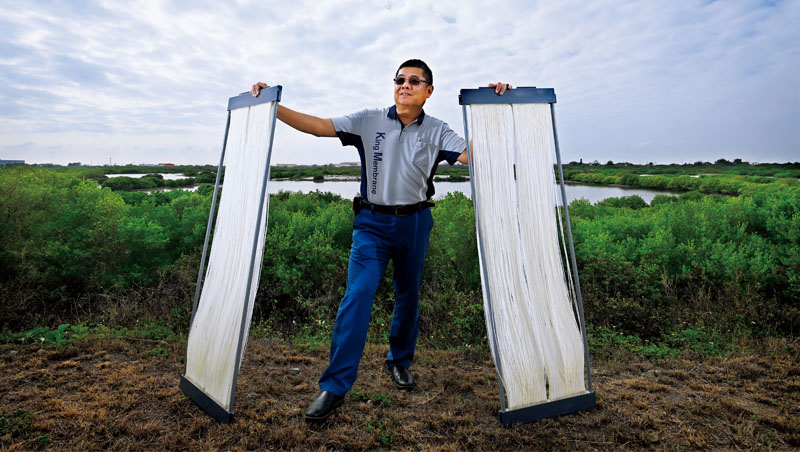 看見面膜廠、養豬場的痛　小薄膜廠打開缺水商機
