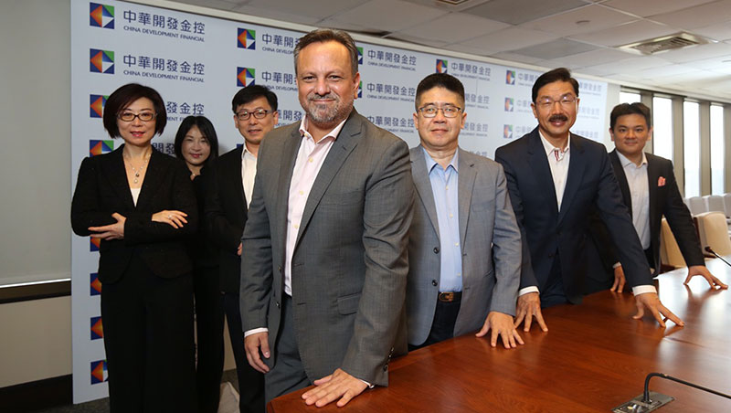 開發金拚中小企業減碳　一個獨門資料庫攻兆元商機