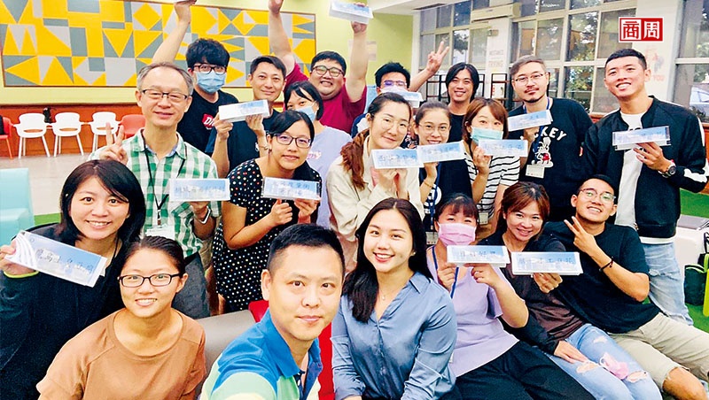 28歲女孩線上突圍　率嘉義小商家走向國際！