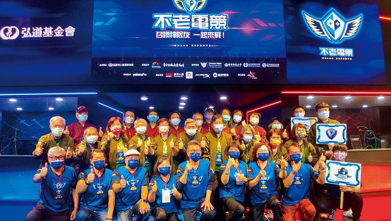 銀髮數位移民滿血登場　變外送、電競、電商新貴客