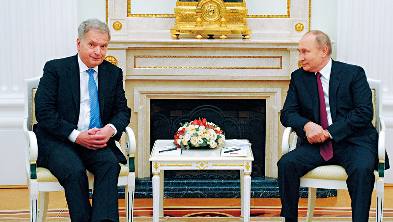 最懂俄國的芬蘭避險攻略：讓侵略成本「高到不敢打」