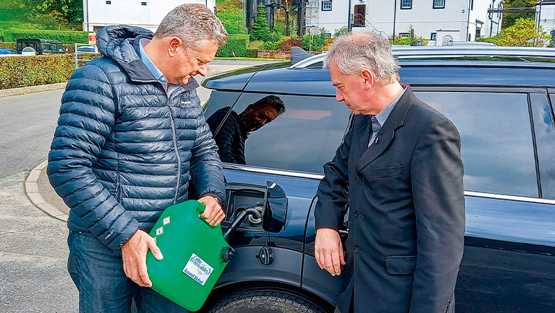 開車不加油改加威士忌？廢酒渣變身未來燃料