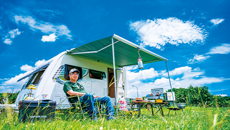 露營教父帶著家去旅行