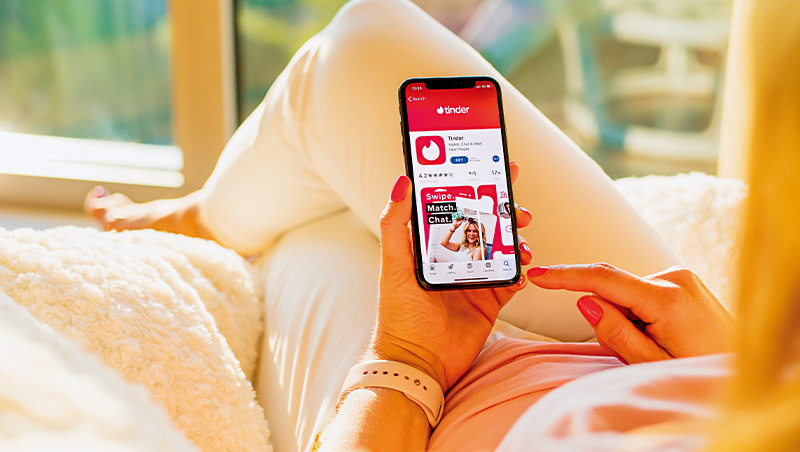 通膨拖累網飛、蘋果營運　「寂寞商機」為何不衰反漲？