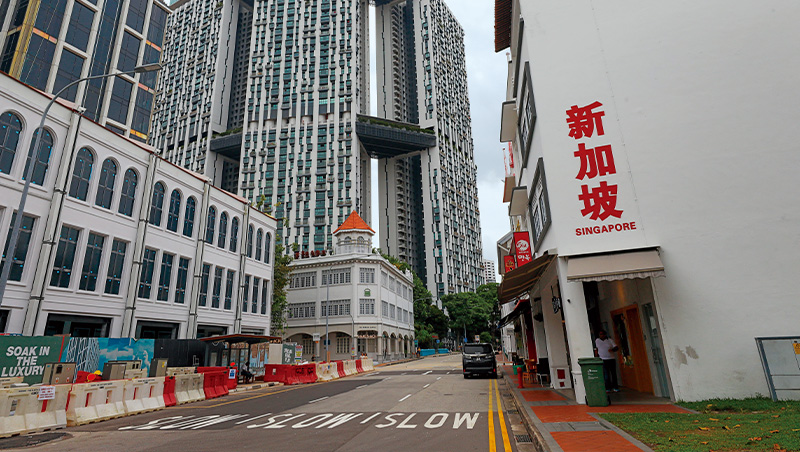 一邊打炒房、一邊放手商辦投資　星國2招穩房市又賺稅收