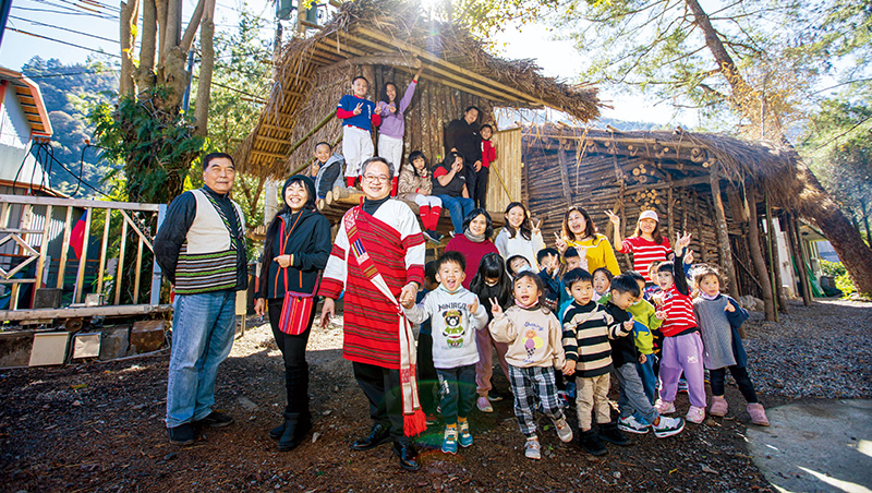 兩個外來人凝聚三大部落　蓋回泰雅百年失傳家屋