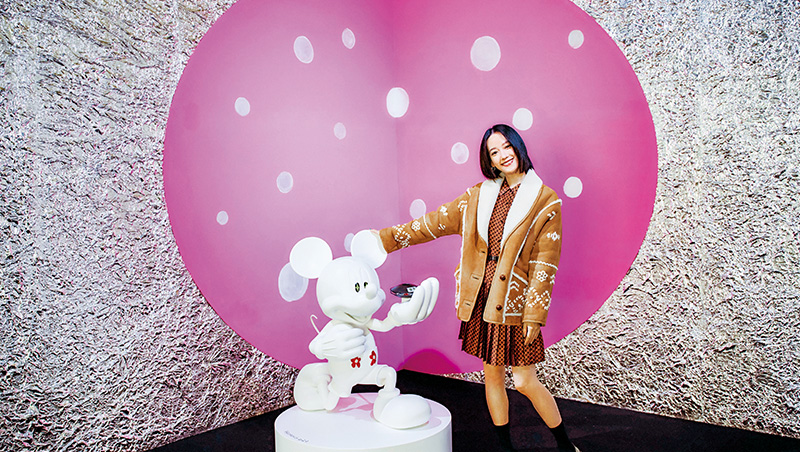 GD、日本潮流教父創作同台比美　台北直擊30位藝術家致敬米奇