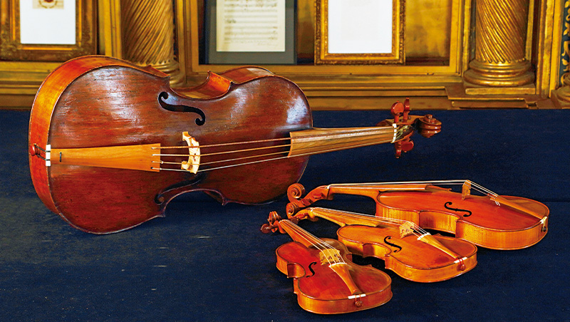 十把提琴加總三千歲　「讓莎翁也沉醉的聲音」世界首演