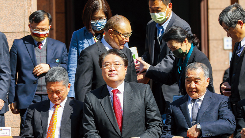 棒子、蘿蔔政策齊下　政府「打投資客、幫自住客」方向不變