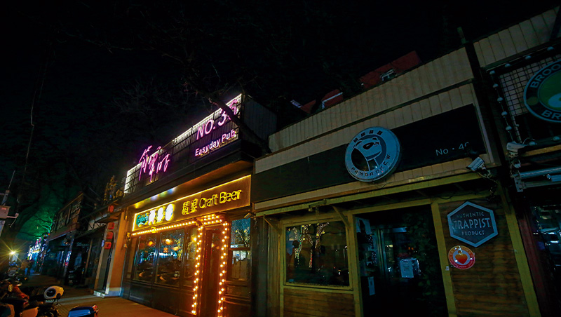 北京兩會火熱登場》被外資留校察看⋯中國商人透露「仇美友台」新風向