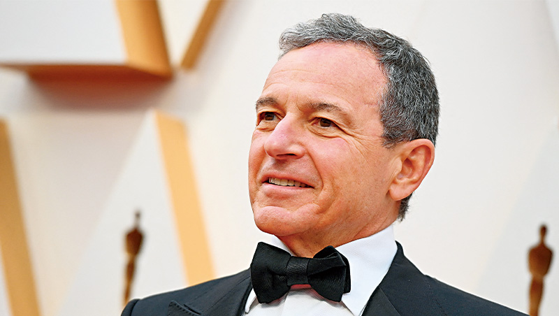 迪士尼用戶掉240萬股價卻上漲，看老執行長艾格回鍋危機處理術