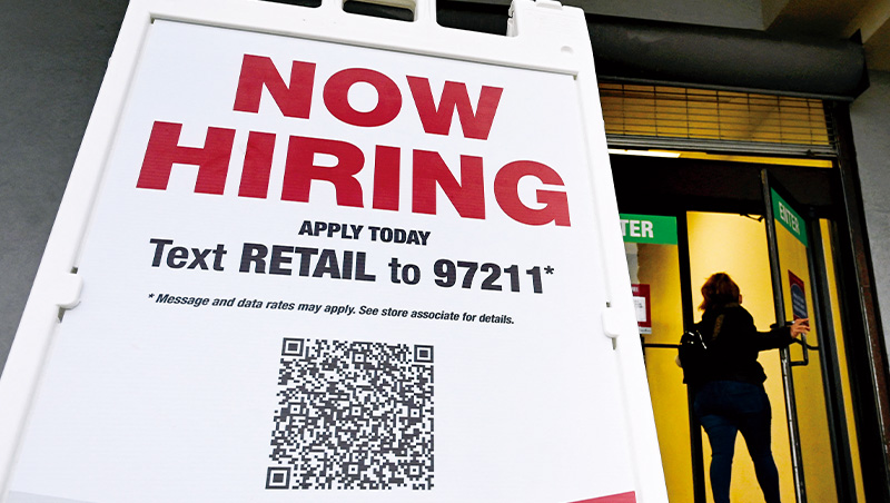 美國企業為何大裁員又大開職缺，人資揭「幽靈工作」真相