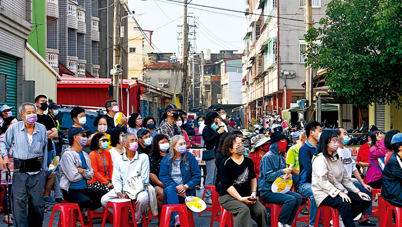 7年追蹤》被中油、中鋼800根煙囪圍困，大林蒲遷村竟因減碳經濟動了