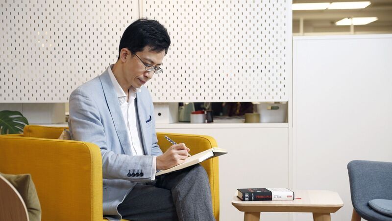 兩度投資失利、財產歸零，他如何40歲財富自由退休？