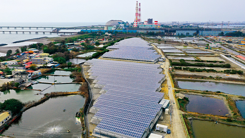 太陽能用地恐需2個台北市大，光電田危及餐桌上的虱目魚