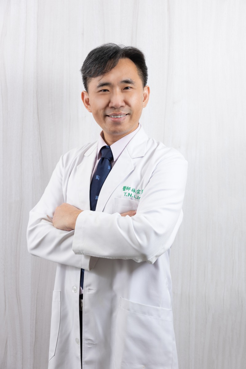 林宗男醫師推薦來自德國、胃食道逆流第一品牌－必胃康，能迅速有效緩解胃酸所造成的不適症狀。