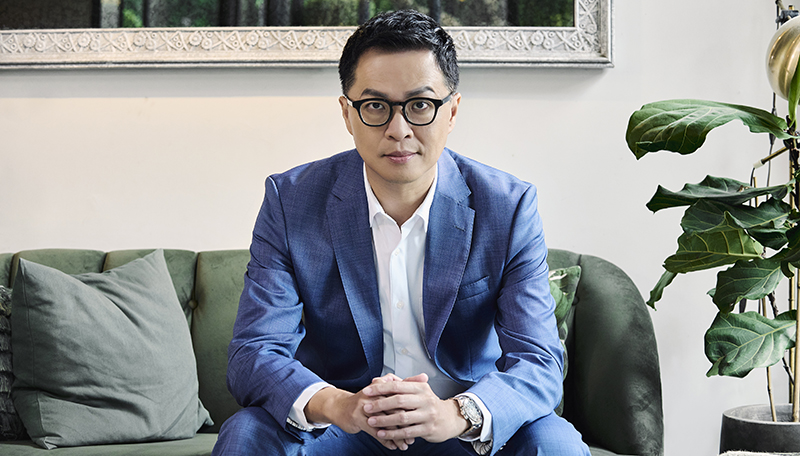 芮態診所整合醫療顧問謝承翰醫師：自信，來自潛移默化的「縮時保養術」