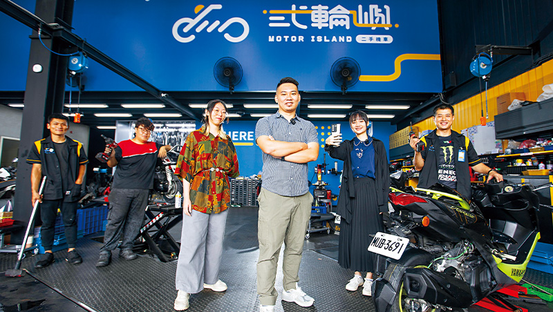 破圈Z世代好難？機車行老闆真誠做自己，營收增加6成