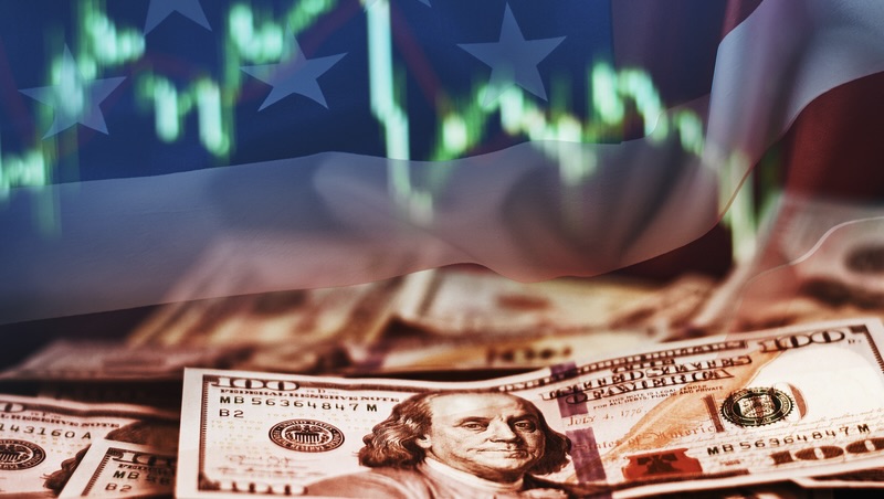 急拋現金買股？美股ETF「SPY」1天狂吸200億美元