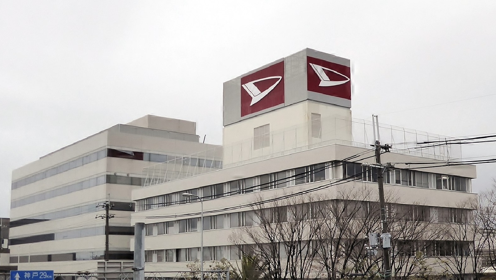 豐田召回百萬車，子公司大發被爆「安全測試造假」涉及64車款，市值蒸發逾4000億－中央社｜商周