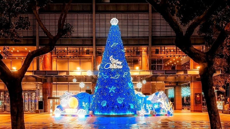 新光三越台中中港店聖誕樹。