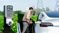 川普關稅之亂20%，慘業又打房，還能投資什麼？