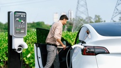 川普關稅之亂20%，慘業又打房，還能投資什麼？