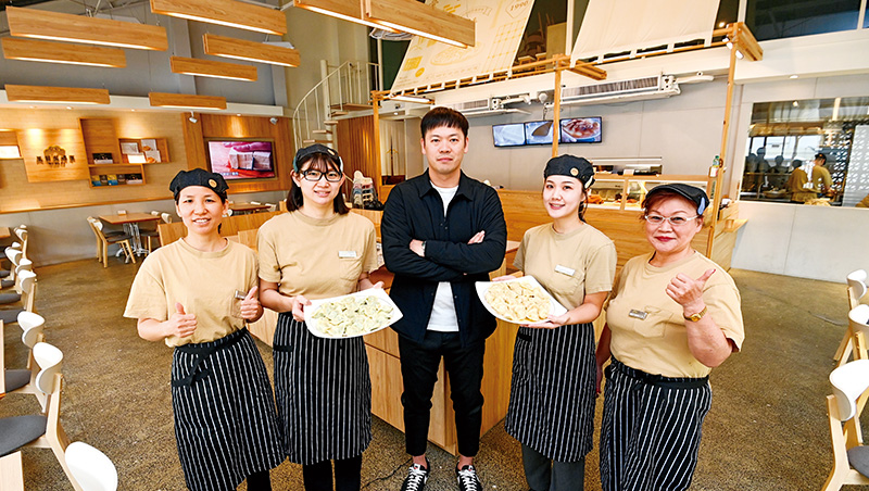 一舉開3店型、一個月就賺錢　水餃網購名店「數據腦戰法」