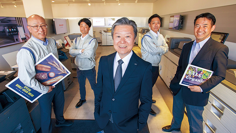 夏普告別面板製造，未來在哪？AI、電動車緊扣鴻海轉型