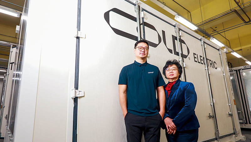 把台塑「棄子事業」拚成電池王國，王永慶長女19年不認輸逆襲