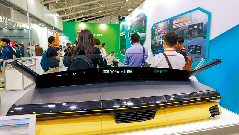 全球車市驟變，台廠下一步？純電派轉弱、油電通吃最香