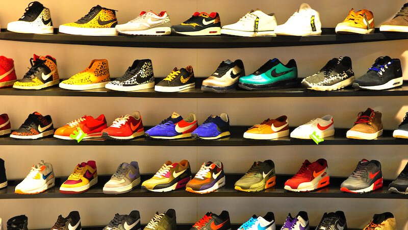 Nike轉型強打線上銷售，為什麼股價反而崩跌？