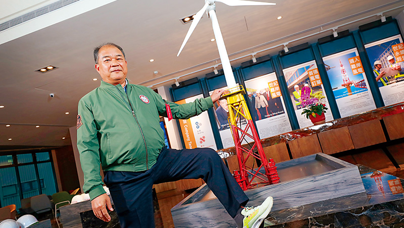 逆風贏家2》「台灣土狗」董座以廠為家18個月，造出亞洲最高擎天工作台