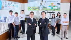 做POS竟跑去務農！下田找痛點 國興換腦大作戰　花十年成為農民背後「省錢王」